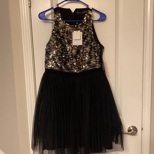 Womens US Size 8 ASOS Dress Never Worn